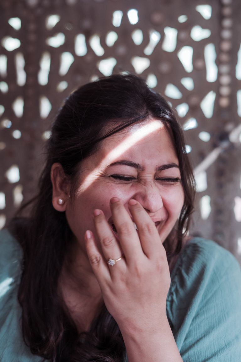 17 Best Compliments to Give a Girl To Express Your Appreciation