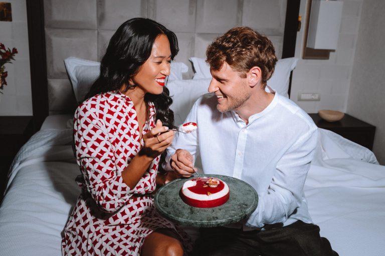 17 Romantic Bedroom Ideas for Date Night Worth Trying