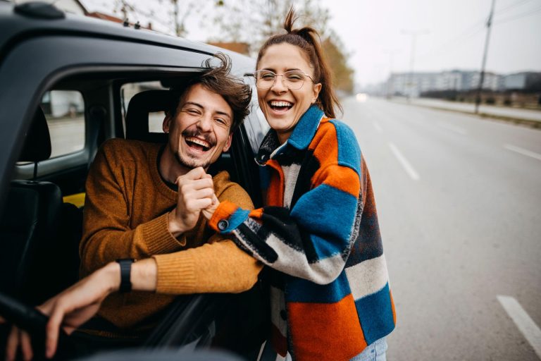 17 Cute and Memorable Car Date Ideas