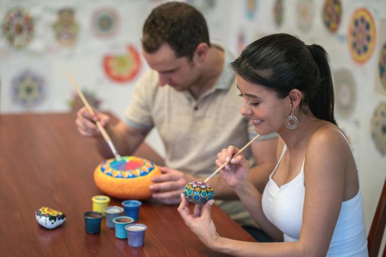 17 Creative Painting Date Ideas for Couples