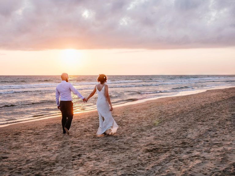 22 Couple Story Ideas To Spend Quality Time Together